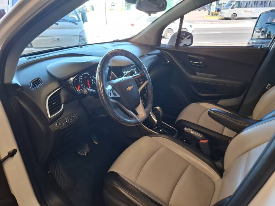 CHEVROLET - TRACKER - 2017/2017 - Branca - Sob Consulta