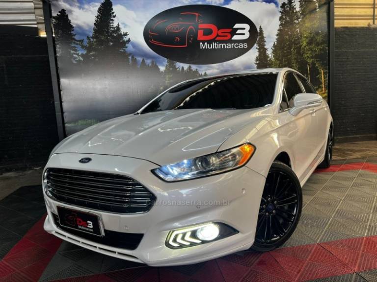 FORD - FUSION - 2013/2013 - Branca - R$ 76.900,00