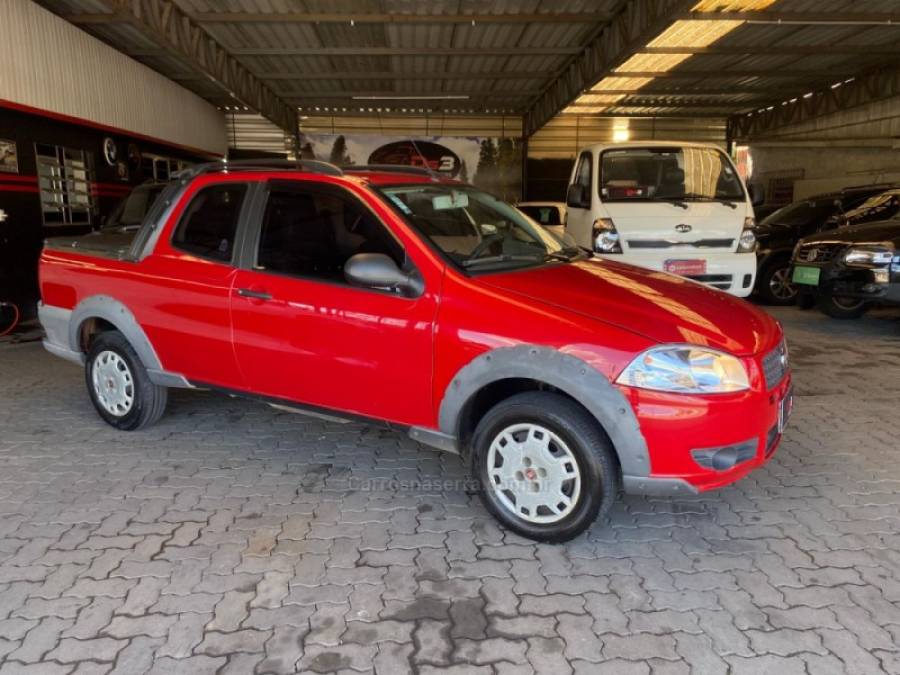 FIAT - STRADA - 2012/2012 - Vermelha - R$ 48.900,00