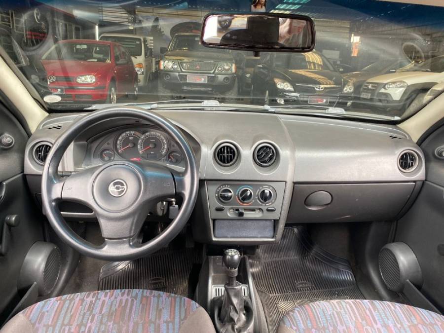 CHEVROLET - CELTA - 2007/2007 - Prata - R$ 22.900,00