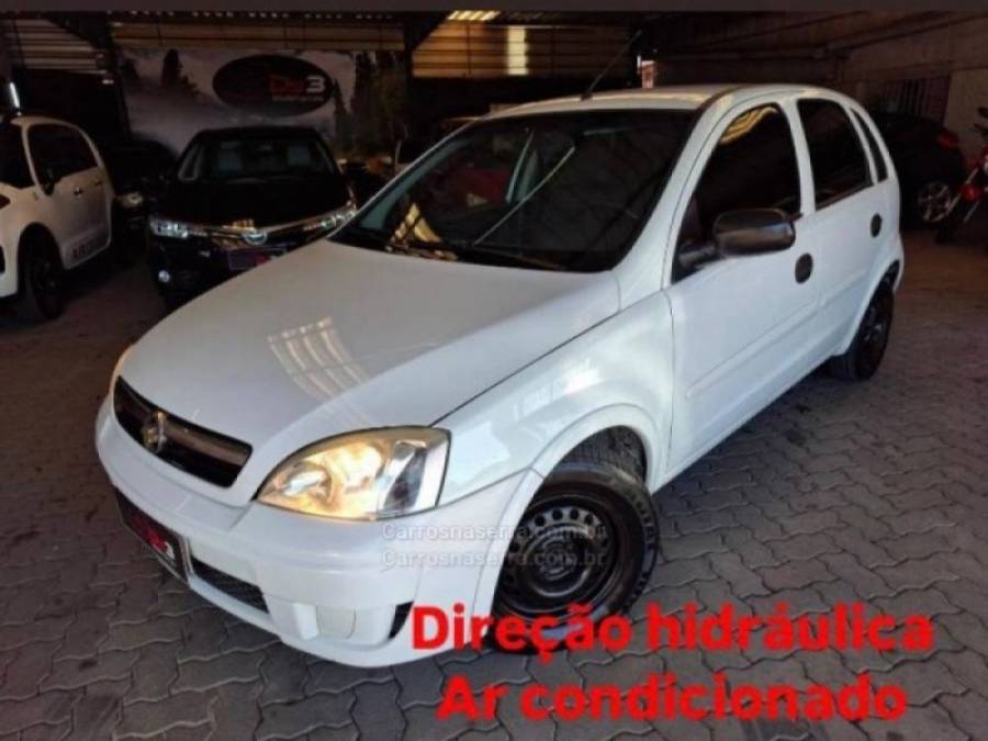 CHEVROLET - CORSA - 2012/2012 - Branca - R$ 28.900,00