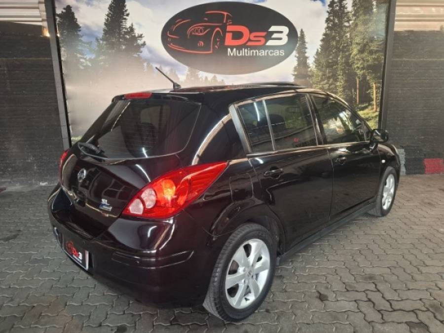 NISSAN - TIIDA - 2011/2011 - Preta - R$ 34.900,00