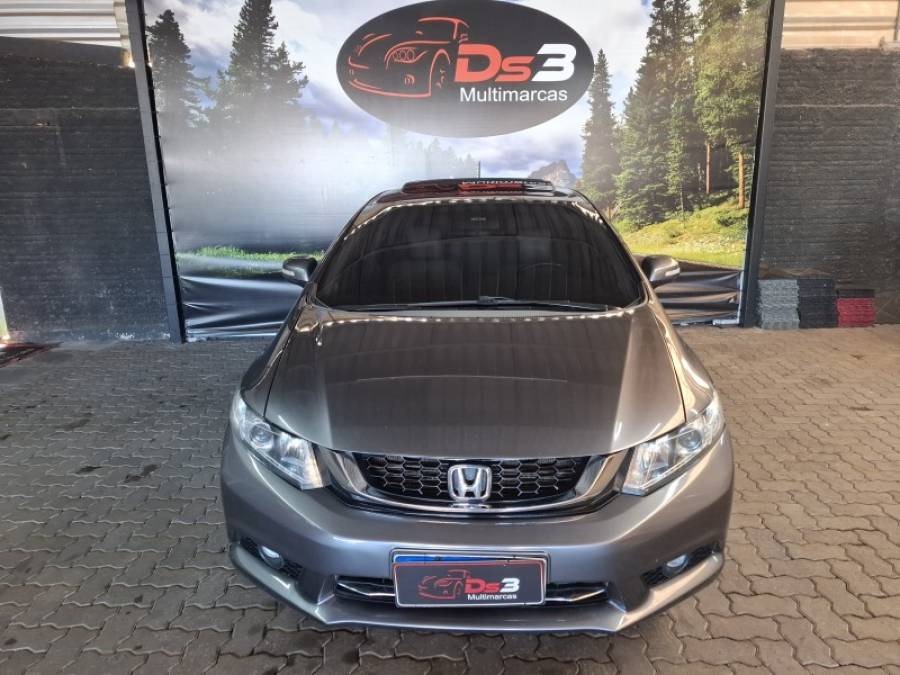 HONDA - CIVIC - 2016/2016 - Cinza - R$ 87.900,00
