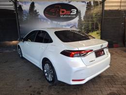 TOYOTA - COROLLA - 2023/2023 - Branca - Sob Consulta
